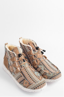 Черевики з кольоровим орнаментом великих розмірів