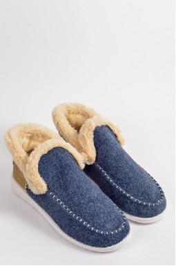 Черевики з фактурним верхом і контрастною п’яткою великих розмірів