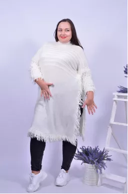 Удлиненная прямая теплая туника