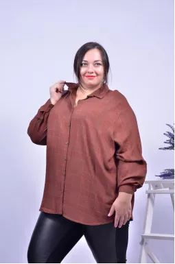 Сорочка у клітинку