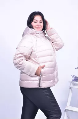 Куртка короткая с капюшоном супер батал