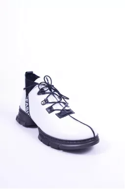 Ботинки спортивного стиля больших размеров