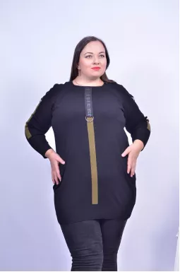 Джемпер подовжений з нашивками батал