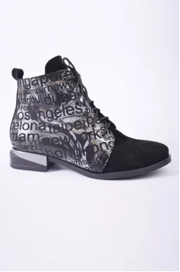 Черевики демісезонні на шнурівці великих розмірів 