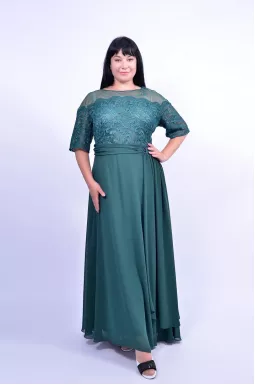 Изысканное платье с кружевом