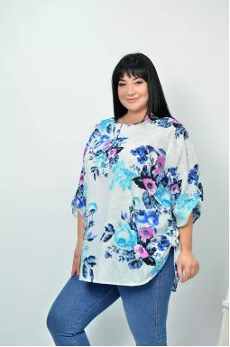 Красива блуза в кольорах