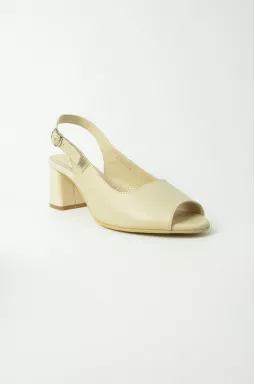 Шкіряні босоніжки на підборах великих розмірів  