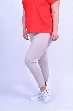 Завужені джинси світлі