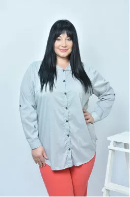 Класична світла сорочка