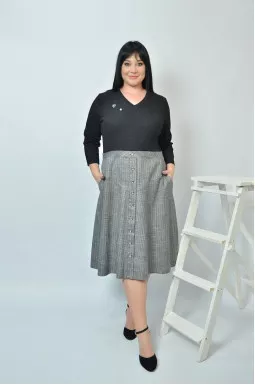 Классическое платье с карманами 