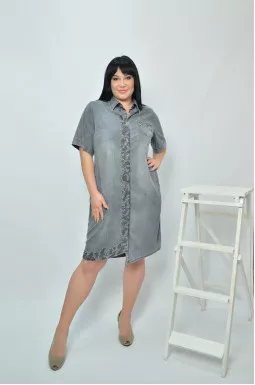 Стильное джинсовое платье