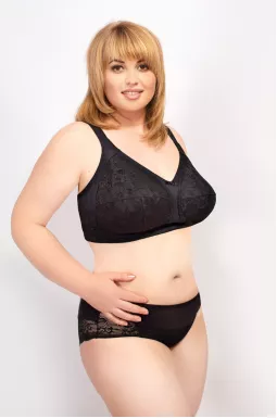 Бюстгальтер с мягкими чашками без косточек больших размеров