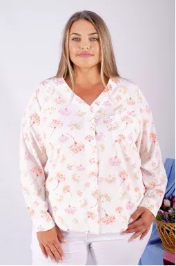 Легкая всесезонная блуза с нежным принтом супер батал