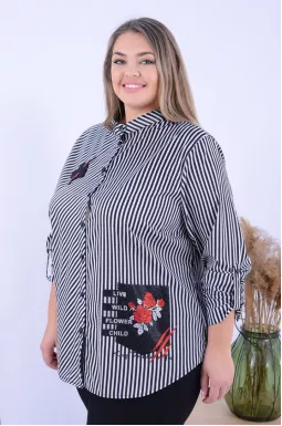 Блуза подовжена у смужку з нашивками супер батал