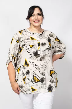 Легка блуза із штапелю в принт супер батал