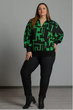 Блуза на запах в принт больших размеров