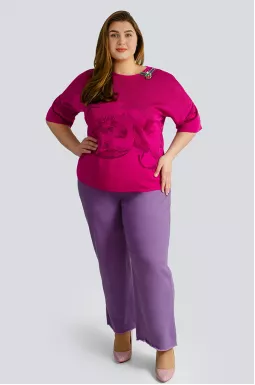 Блуза вязаная с украшением-насекомое больших размеров