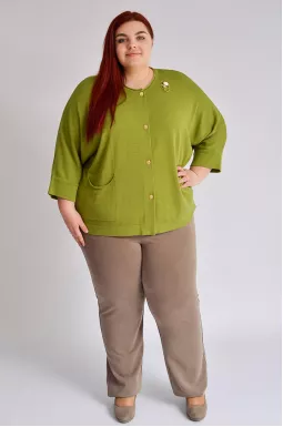 Блуза в'язана з ґудзиками і прикрасою великих розмірів