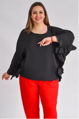 Черная блуза с рюшами больших размеров
