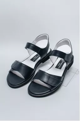 Босоніжки шкіряні на липучках великих розмірів