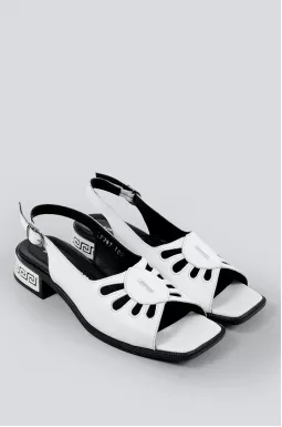 Босоніжки білі з принтом великих розмірів