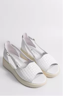 Белые босоножки на очень широкие ножки, на косточку и высокий подъем больших размеров