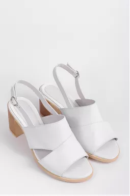 Босоніжки білі на підборах великих розмірів