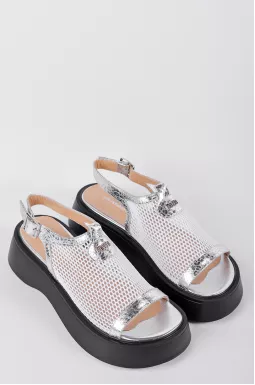 Босоніжки на невисокій танкетці з сітчастим верхом великих розмірів