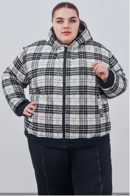 Бомбер с принтом в клетку и с капюшоном больших размеров