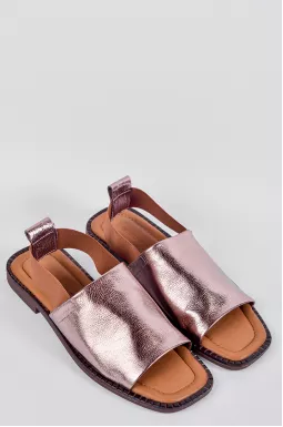 Босоніжки шкіряні в золотистому відтінку великих розмірів