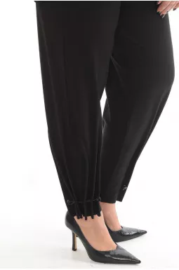 Брюки бананы со складками внизу батал