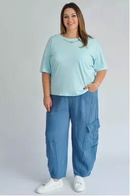 Брюки бананы цвета деним с накладным карманом больших размеров