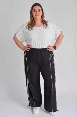 Брюки широкие черного цвета с белыми вставками больших размеров