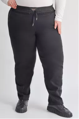 Джинсы бананы с эластичным поясом больших размеров