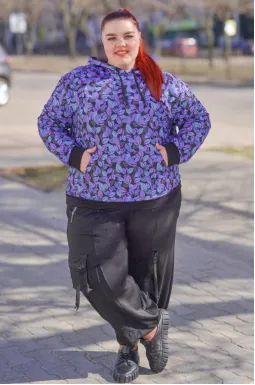 Брюки бананы с карманами и декоративными молниями больших размеров