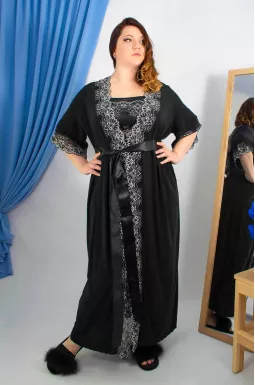 Довгий халат з мереживом батал