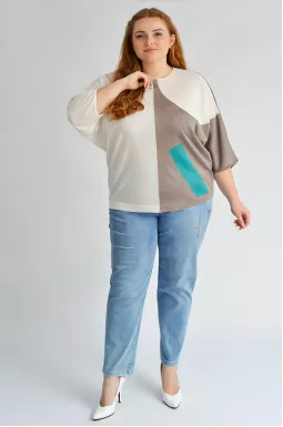 Джинсы зауженные с вышивкой и стразами больших размеров