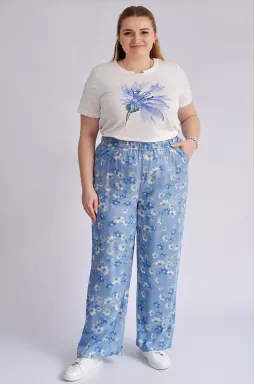 Джинсы широкие в цветочный принт больших размеров