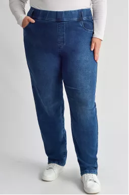 Зауженные джинсы с широким поясом больших размеров