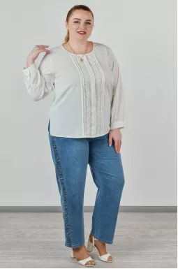 Завужені джинси з декором по боках в блакитному кольорі великих розмірів