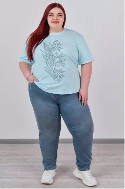 Джинси завужені в блакитному кольорі з акцентом на поясі великих розмірів