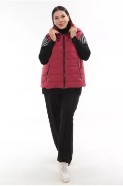 Короткий стьобаний жилет з каптуром супер батал