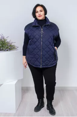 Жилет стьобаний короткий з ланцюжками на кишенях супер батал