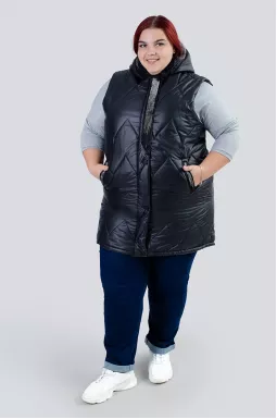 Стеганый жилет со стразами батал