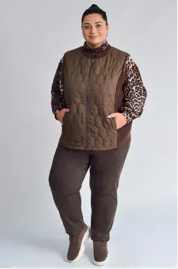 Жилет зі стьобаної плащівки з в’язаною спинкою великих розмірів