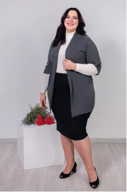 Кардиган короткий вязаный с укороченным рукавом