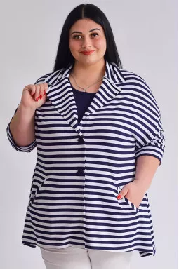 Кардиган в полоску больших размеров