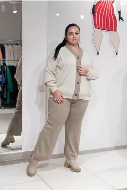 Двокольоровий в'язаний костюм кофта та брюки батал