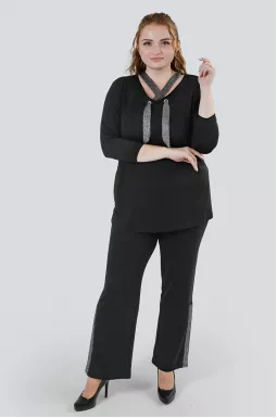 Трикотажный костюм в оригинальном дизайне супер батал