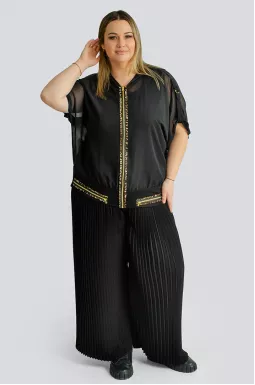 Черный костюм-тройка с брюками больших размеров